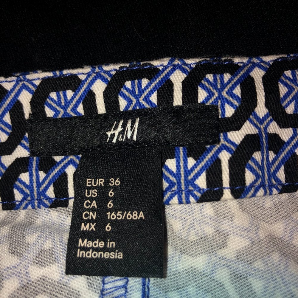 H&M Women's Blue/Black Geometric Pants Size 6 - Picture 3 of 4